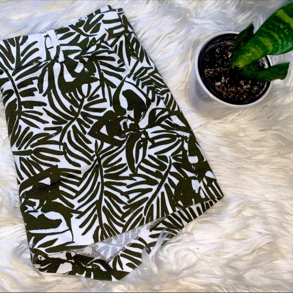 Kenar Women’s shorts